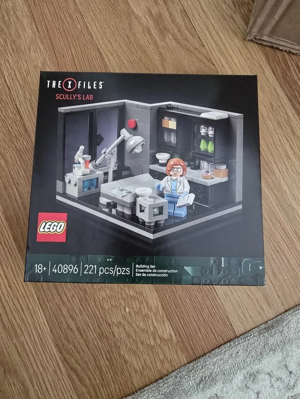 Lego The X Files Scully's Lab NIB